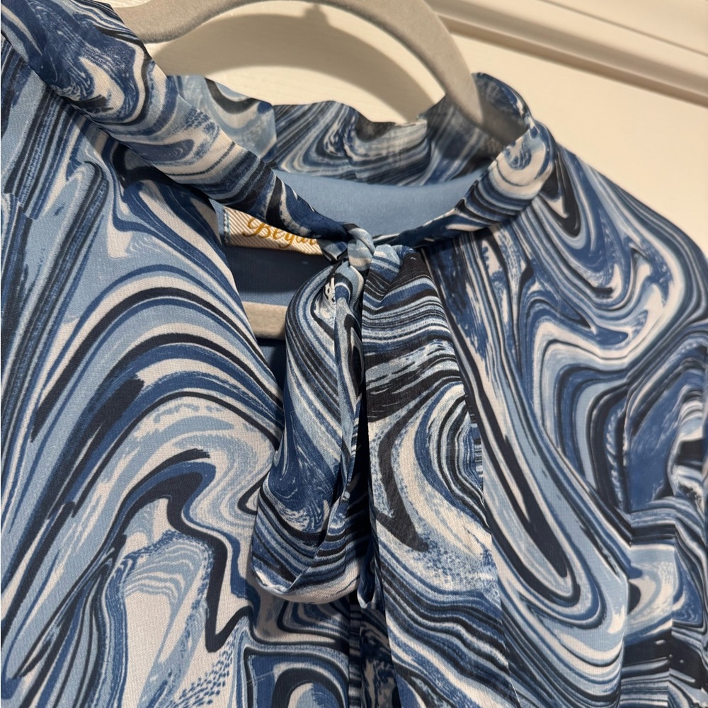 GROOVY Highneck Blue Dress - Picture 2 of 5